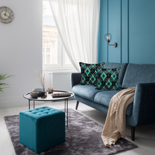 Chic Meets Cozy: Makeup Junkie Bags & Fabric Chick Team Up for Stylish Home Décor